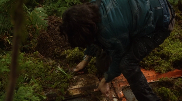 The Earth Kills Season One Episode Three-1722
