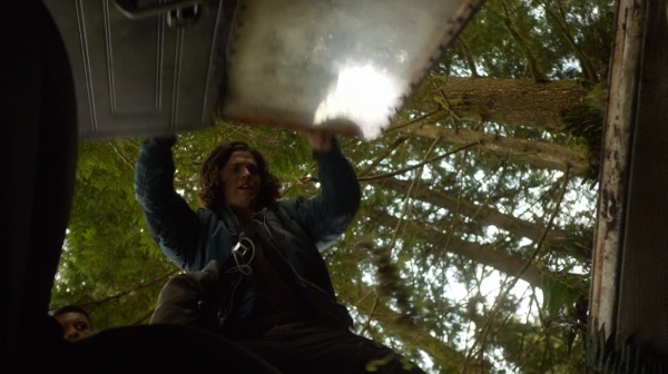 The Earth Kills Season One Episode Three-1721

