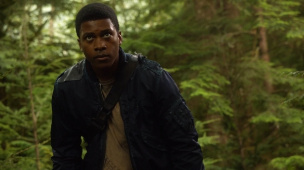 The Earth Kills Season One Episode Three-1710
