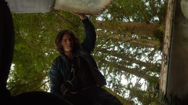 The Earth Kills Season One Episode Three-1702
