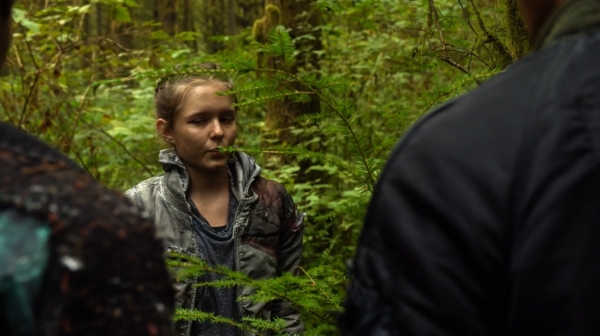 The Earth Kills Season One Episode Three-1677

