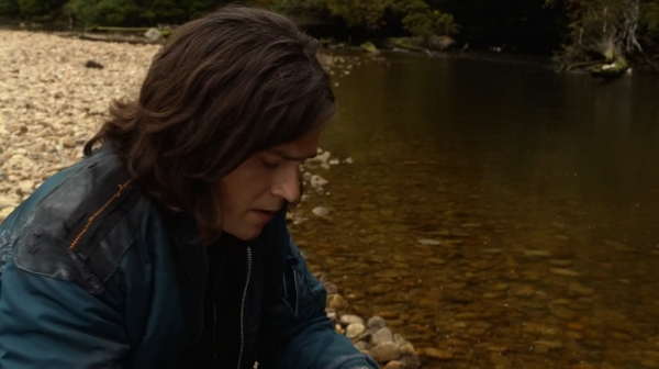 The Earth Kills Season One Episode Three-1627
