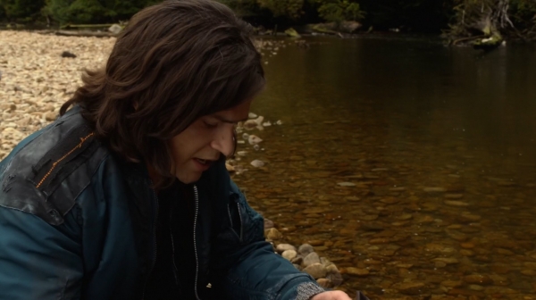 The Earth Kills Season One Episode Three-1626
