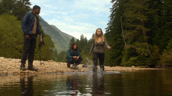 The Earth Kills Season One Episode Three-1623
