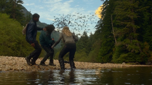 The Earth Kills Season One Episode Three-1610

