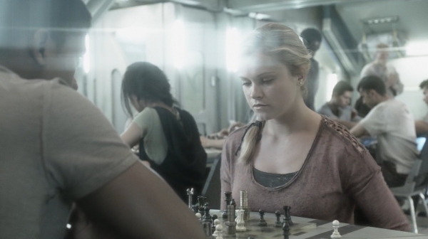 The Earth Kills Season One Episode Three-1565

