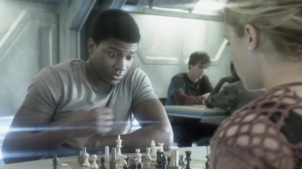 The Earth Kills Season One Episode Three-1564
