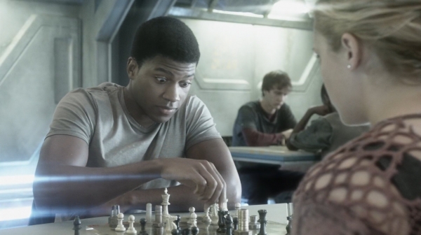The Earth Kills Season One Episode Three-1562
