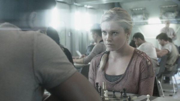The Earth Kills Season One Episode Three-1547
