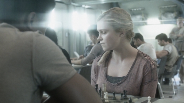 The Earth Kills Season One Episode Three-1544
