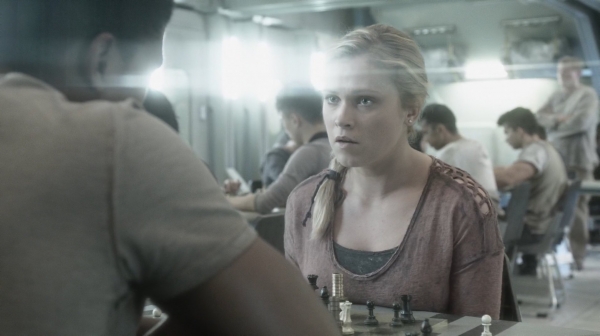 The Earth Kills Season One Episode Three-1539
