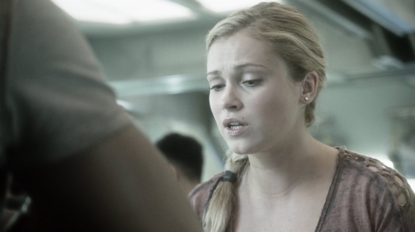 The Earth Kills Season One Episode Three-1530
