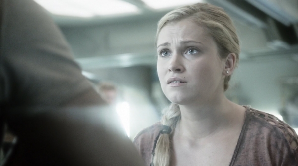 The Earth Kills Season One Episode Three-1516
