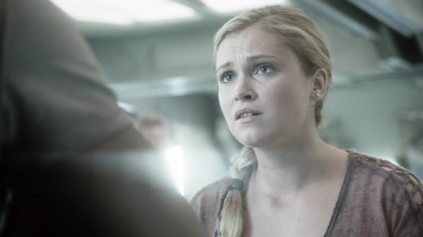 The Earth Kills Season One Episode Three-1515
