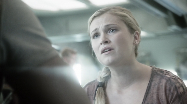 The Earth Kills Season One Episode Three-1514
