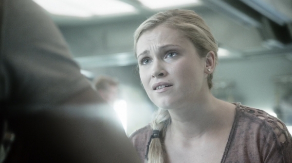 The Earth Kills Season One Episode Three-1513
