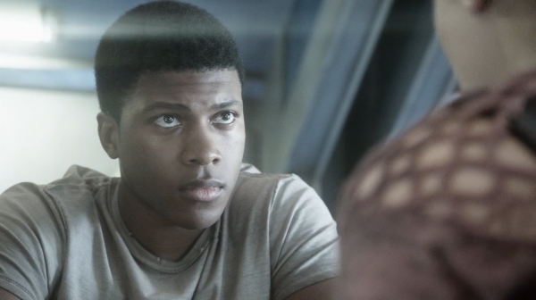 The Earth Kills Season One Episode Three-1504
