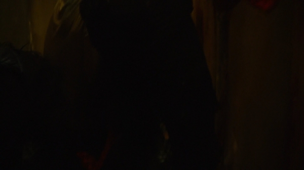 The Earth Kills Season One Episode Three-1480
