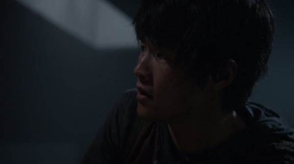 The Earth Kills Season One Episode Three-1448
