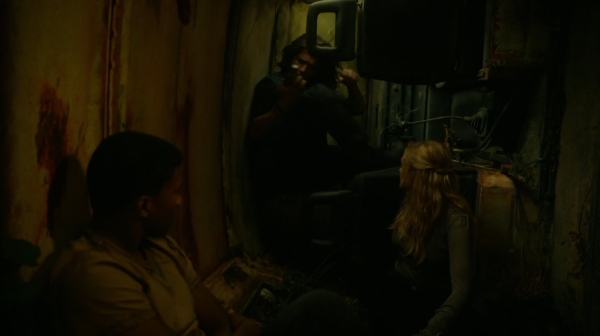 The Earth Kills Season One Episode Three-1421
