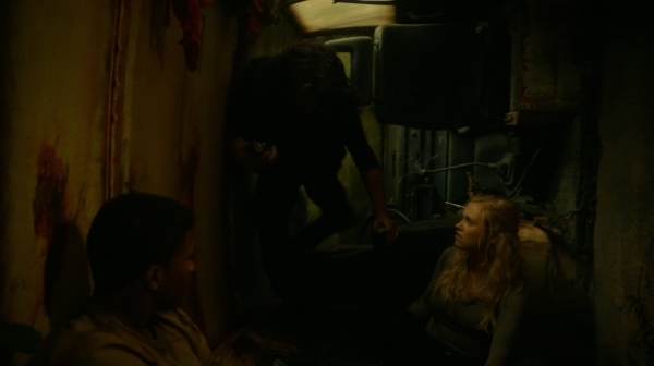 The Earth Kills Season One Episode Three-1419
