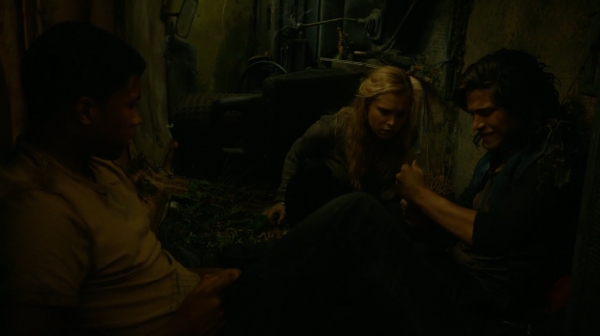 The Earth Kills Season One Episode Three-1415
