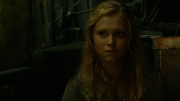 The Earth Kills Season One Episode Three-1395
