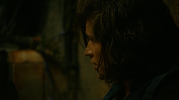 The Earth Kills Season One Episode Three-1392
