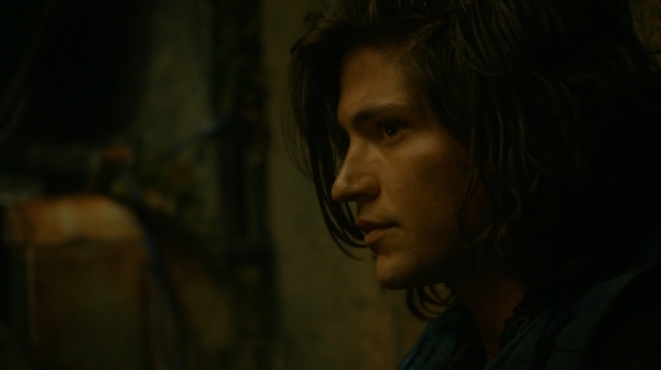 The Earth Kills Season One Episode Three-1382
