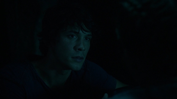 The Earth Kills Season One Episode Three-1367
