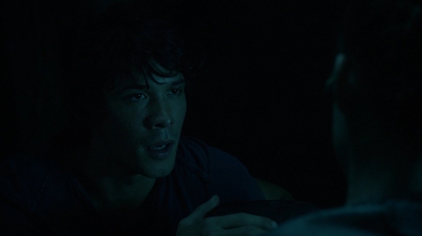 The Earth Kills Season One Episode Three-1358
