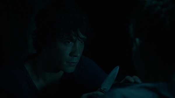 The Earth Kills Season One Episode Three-1314
