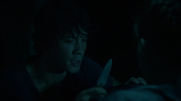 The Earth Kills Season One Episode Three-1312
