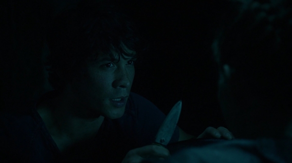 The Earth Kills Season One Episode Three-1311
