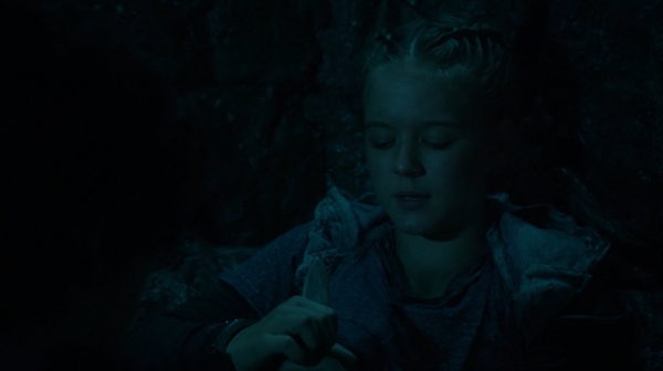 The Earth Kills Season One Episode Three-1297
