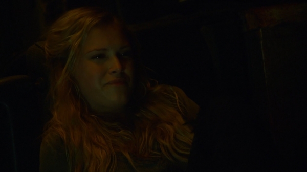 The Earth Kills Season One Episode Three-1264
