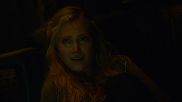 The Earth Kills Season One Episode Three-1210
