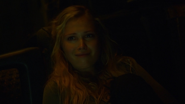 The Earth Kills Season One Episode Three-1207
