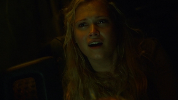 The Earth Kills Season One Episode Three-1201
