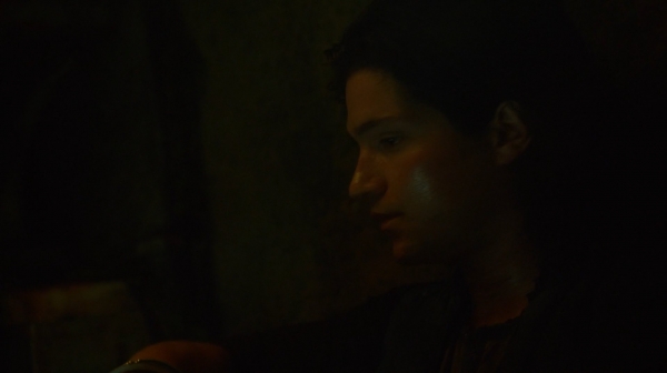 The Earth Kills Season One Episode Three-1143

