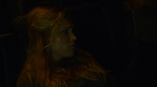 The Earth Kills Season One Episode Three-1131
