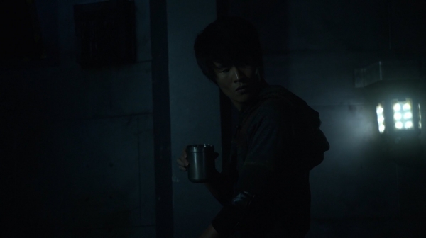 The Earth Kills Season One Episode Three-1111
