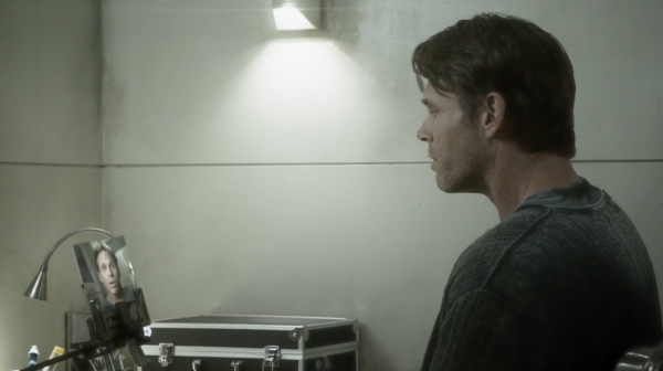 The Earth Kills Season One Episode Three-1065
