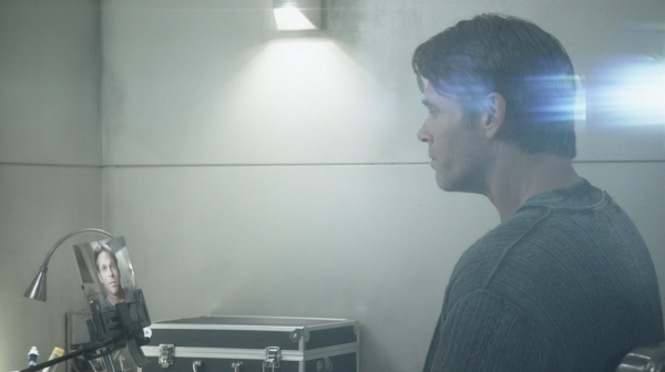 The Earth Kills Season One Episode Three-1063
