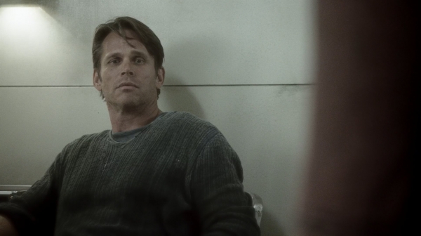 The Earth Kills Season One Episode Three-1059
