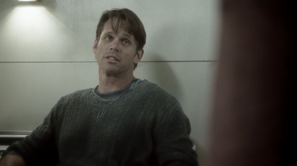The Earth Kills Season One Episode Three-1028
