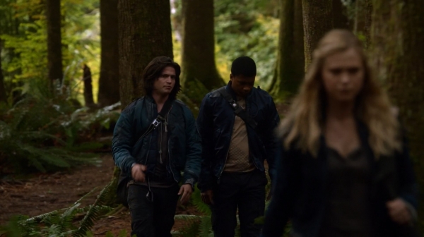 The Earth Kills Season One Episode Three-955
