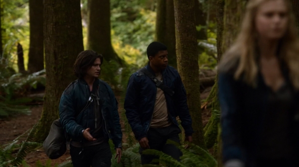 The Earth Kills Season One Episode Three-954
