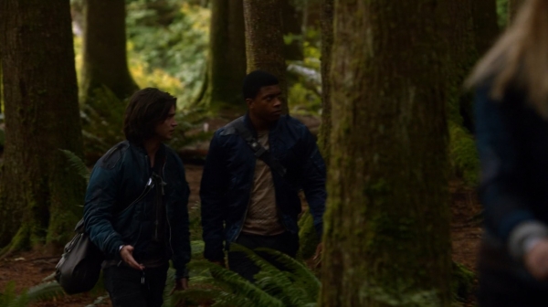 The Earth Kills Season One Episode Three-953
