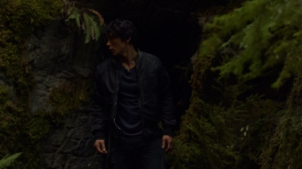 The Earth Kills Season One Episode Three-920
